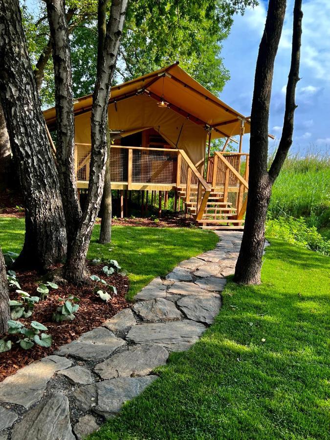 Zatoria Luxury Glamping Zator Hotell Eksteriør bilde