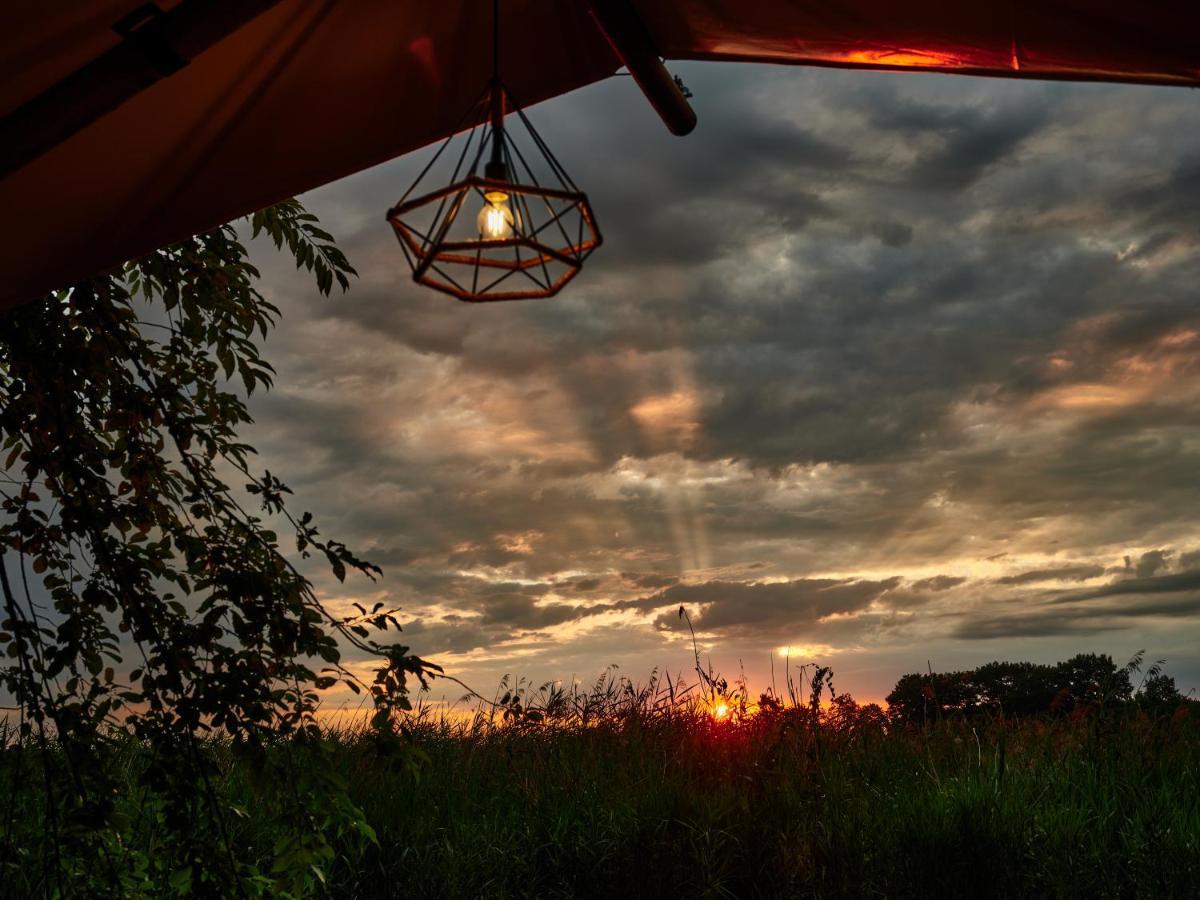 Zatoria Luxury Glamping Zator Hotell Eksteriør bilde