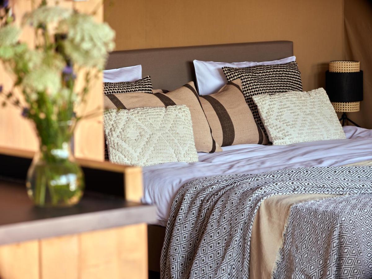 Zatoria Luxury Glamping Zator Hotell Eksteriør bilde